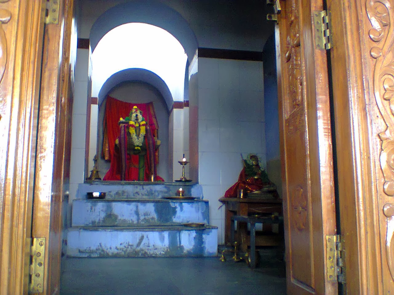 ஸ்ரீ ரகோத்வஜ தீர்த்த சுவாமிகள் மூல பிருந்தாவனம்.