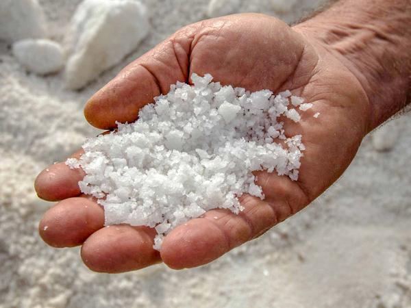 உப்பு வாழ்க்கையை தீர்மானிக்குது-நெகட்டிவ் எனர்ஜி, பாசிட்டிவ் எனர்ஜி..!