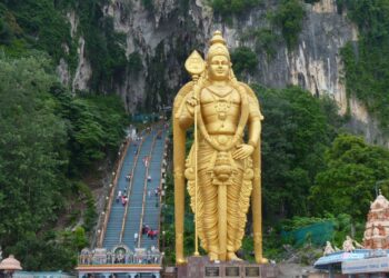 நாள் என் செயும்?