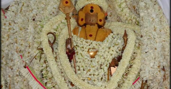 செந்தூர் சக்கரவர்த்தி