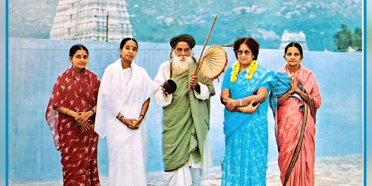 யோகி ராம்சுரத்குமாரின் பாதகமலங்களில் சமர்ப்பணம்.